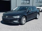 Volkswagen Passat Lim. 2.0 TDI DSG Business *KAMERA*CarPlay - Volkswagen Passat: TDI Dsg