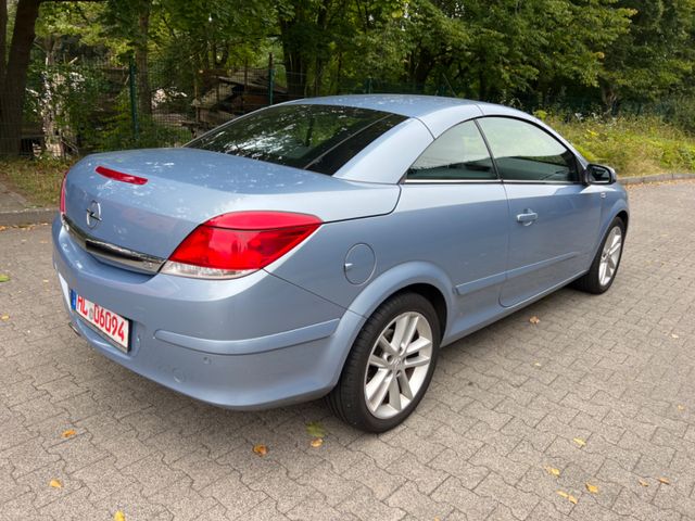 Opel Astra H Twin Top Cosmo.1 Hand. Voll Leder schwar