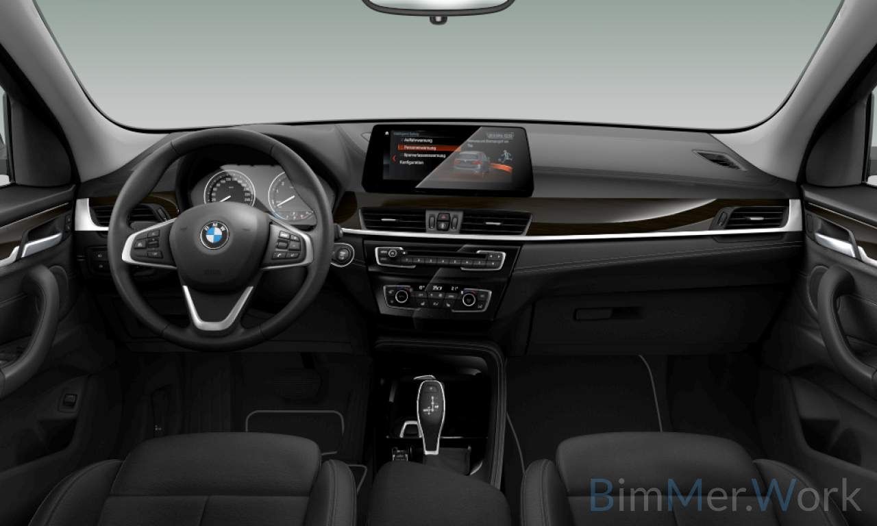 Fahrzeugabbildung BMW X1 sD18i xLine Kamera HUD HiFi Komfort Alarm AHK