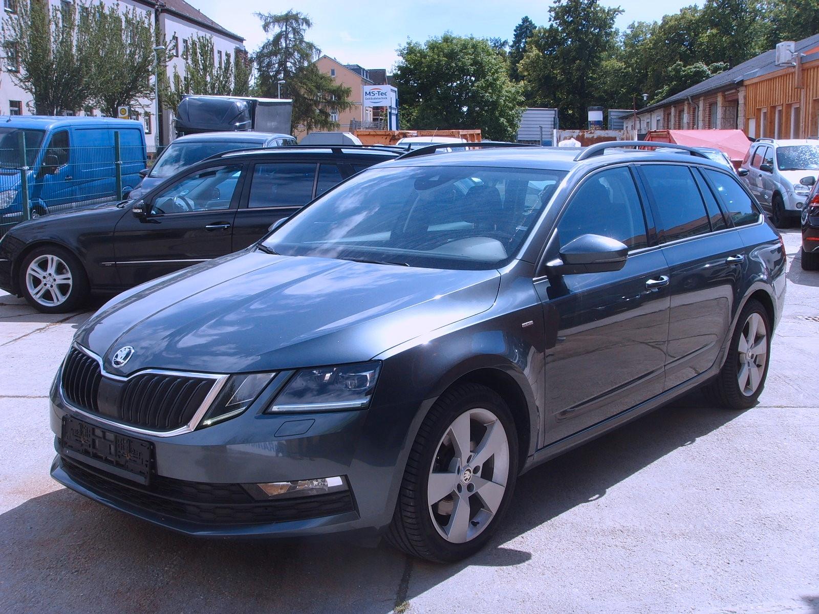 Skoda Octavia 1.8 TSI DSG CLEVER Combi