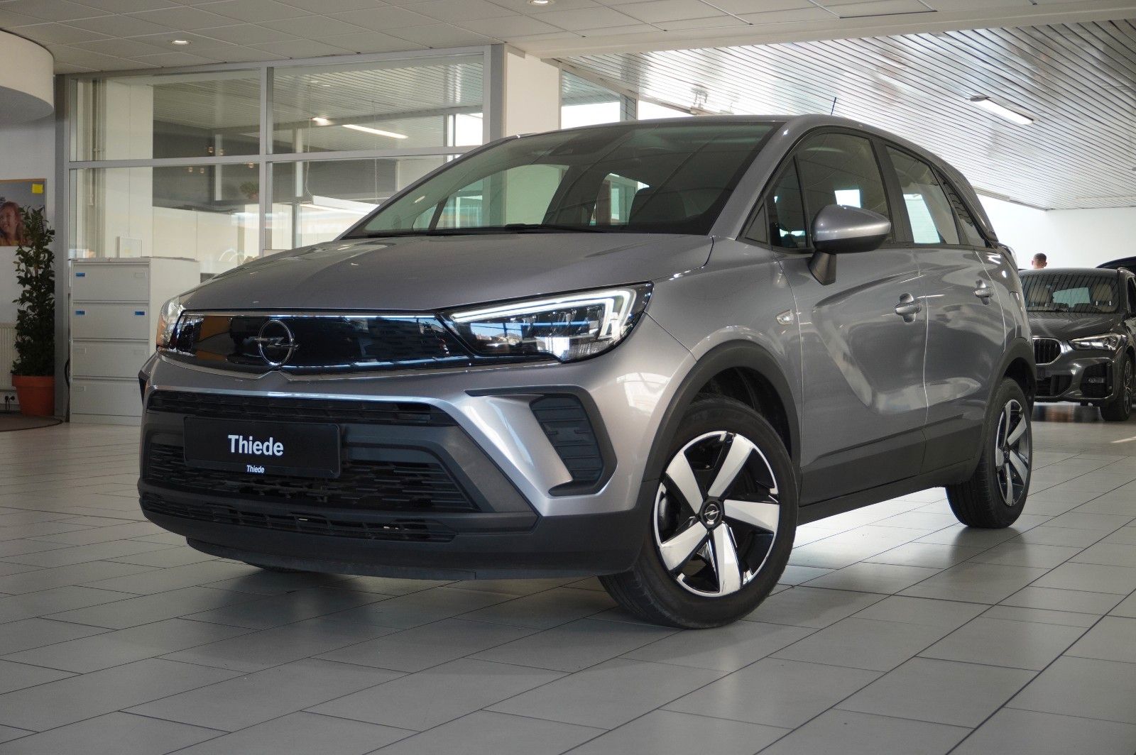 Fahrzeugabbildung Opel Crossland (X) 1.2 EDITION NAVI/LED/TEMP./DAB+