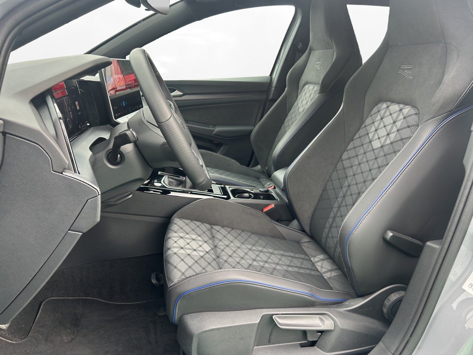 Volkswagen Golf - Bild 8