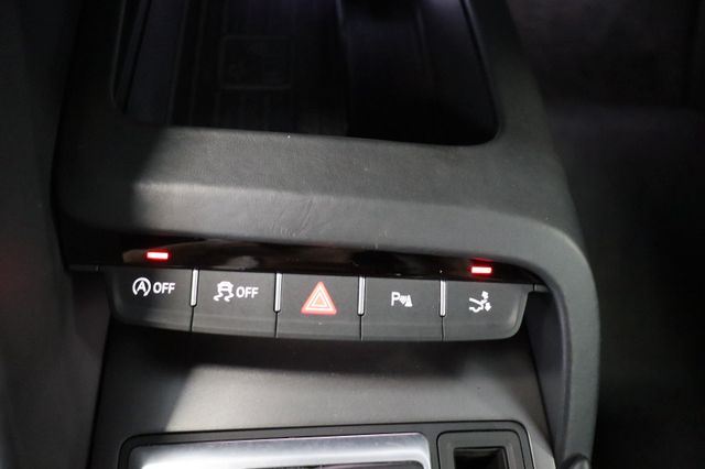 Fahrzeugabbildung Audi R8 Coupe 5.2 FSI quattro B&O|LED|KAMERA|NAVI|SHZ