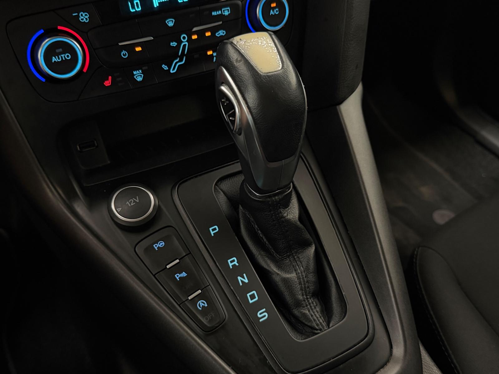 Ford Focus Turnier Business*2.hd*Autom.*Carplay*Navi
