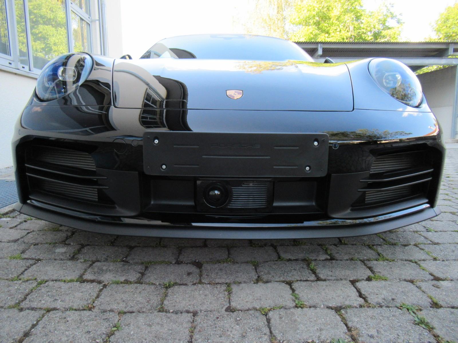 Porsche 992 TARGA 4S EXCL CLUBLEDER HD+ ABGAS 18W+BELÜFT