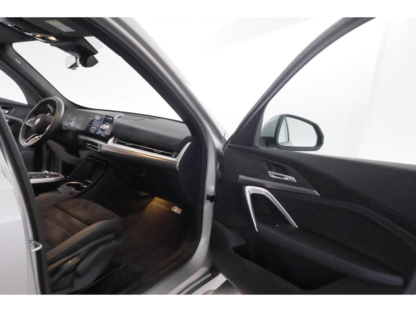 BMW X1 18i Steptronic M Sport+LED+NAVI+KAMERA+SHZ, миниатюра 18