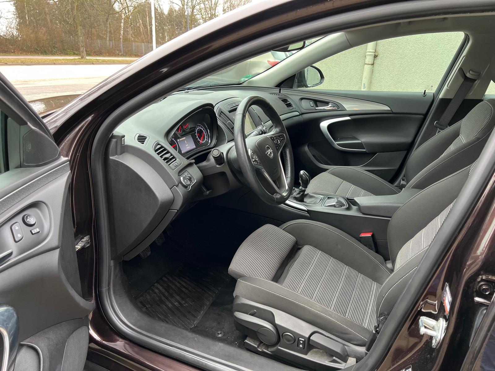 Opel Insignia A Lim. Kamera Navi PDC Tüv Insp. Neu