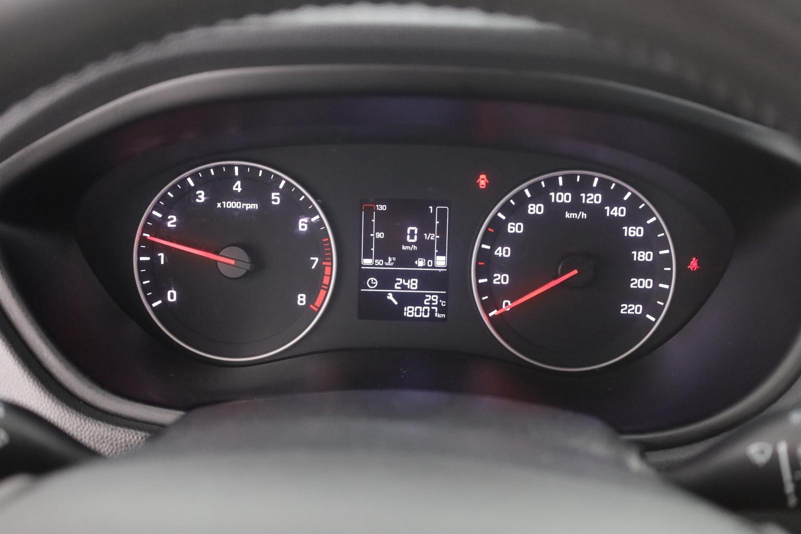 Hyundai i20 1.2 Select Tempomat Klima USB AUX Spurhalte, миниатюра 18
