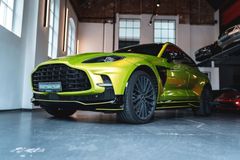 Fahrzeugabbildung Aston Martin DBX 707 *MWST./GARANTIE/Q-SONDERLACK*