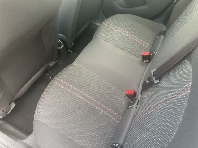 Fahrzeugabbildung Opel Corsa 1.4 Color Edition ecoFlex Sitzheizung, Ein