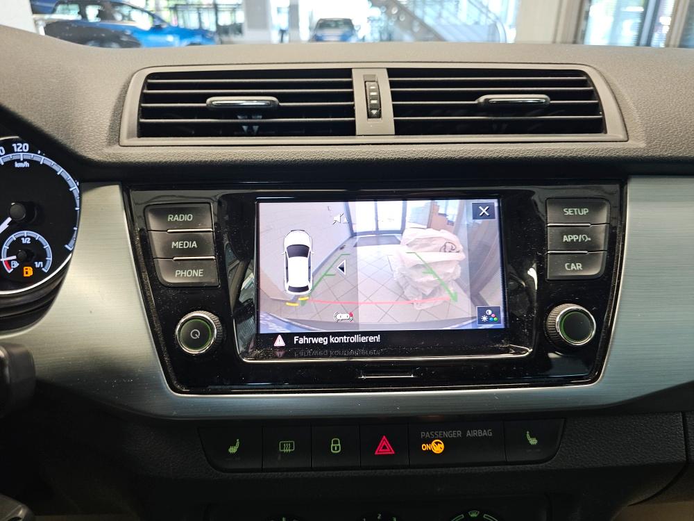 Skoda Fabia Ambition Kamera,Sitzheizung,App-Connect, миниатюра 9