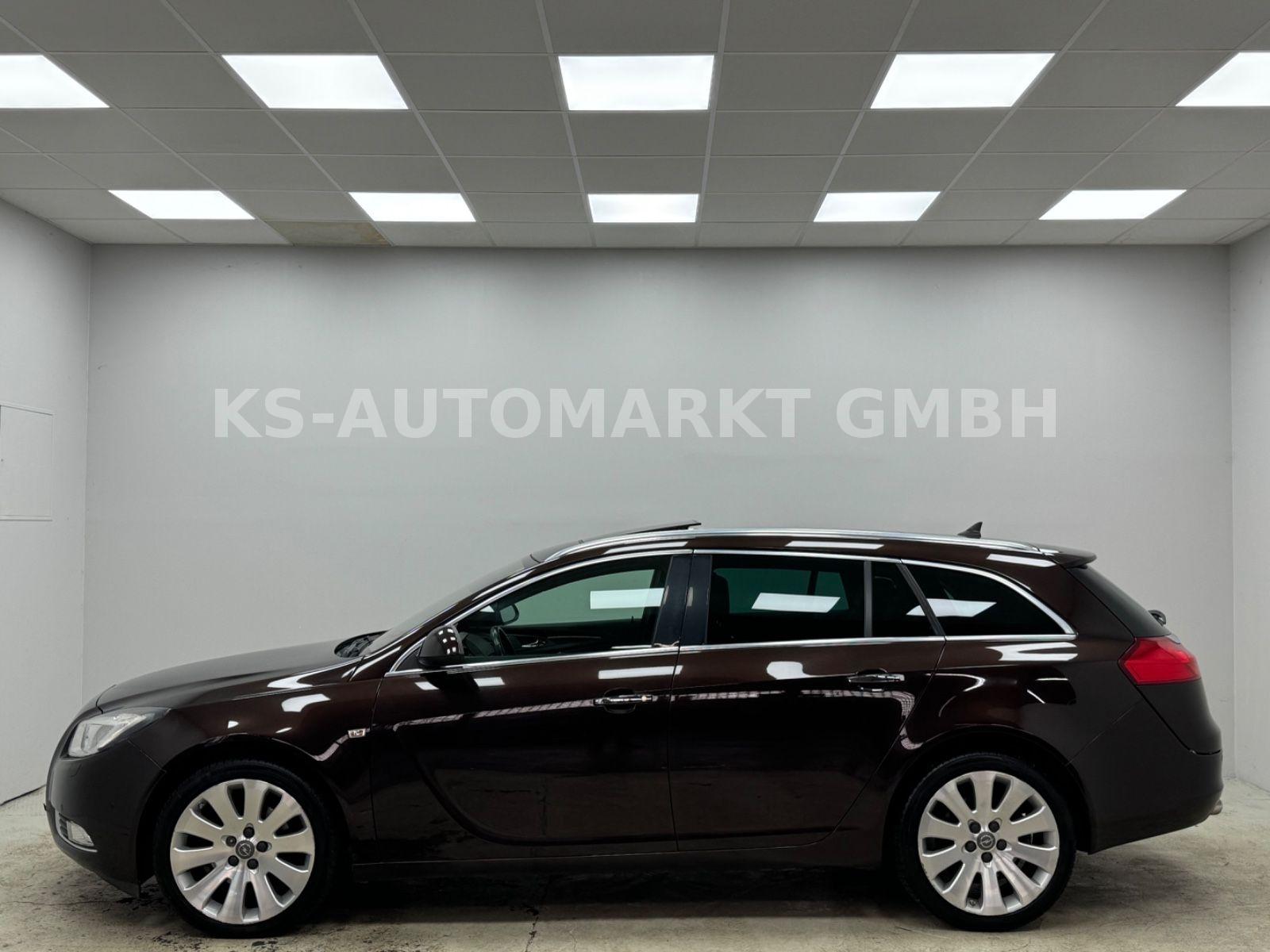Opel Sports Tourer*4x4*Panorama**Getriebe Ruckelt**