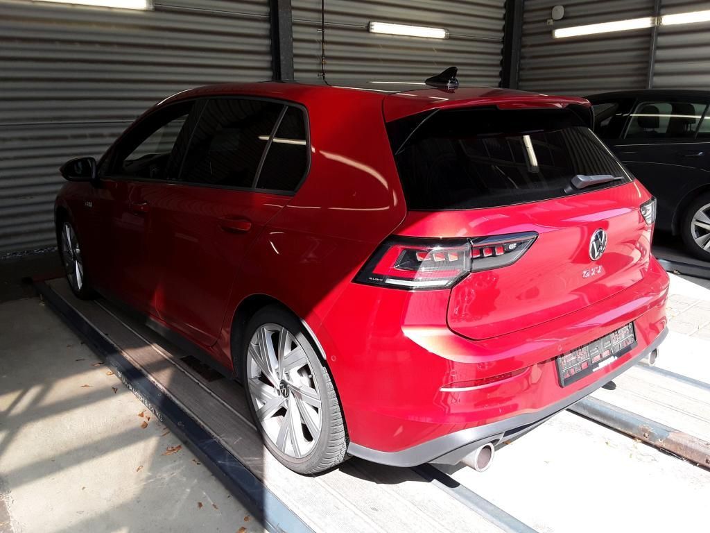 Volkswagen Golf - Bild 4