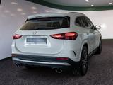 Mercedes-Benz GLA 35 AMG 4M Premium LED Pano Navi SHD Kamera K - Mercedes GLA 35 AMG SUV