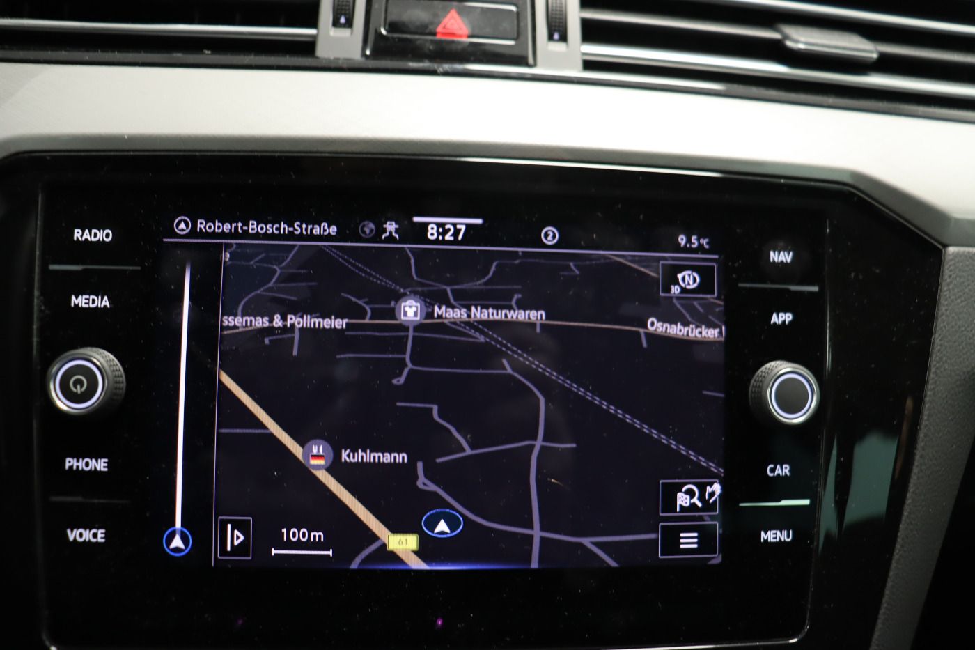 Volkswagen Passat Variant - Bild 12