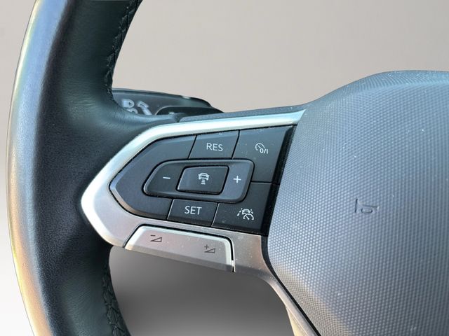 Tiguan Elegance 4Motion 2.0 TDI, AHK, Navi, Matr