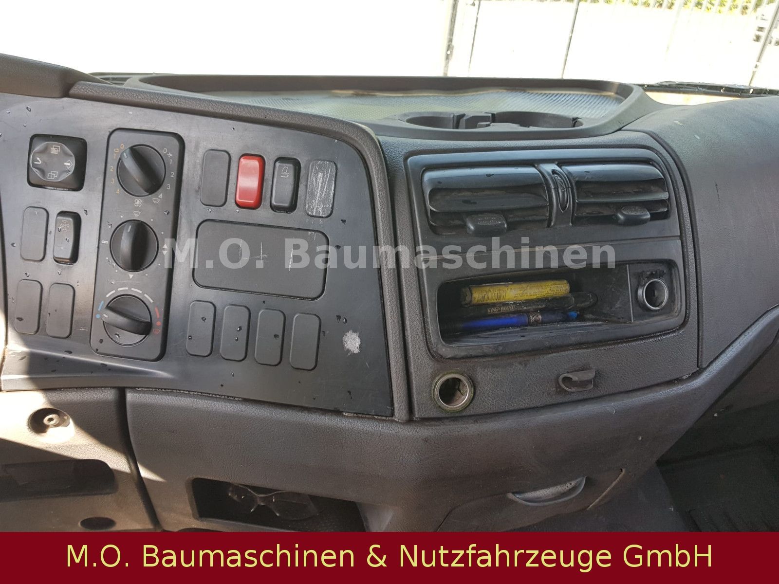 Fahrzeugabbildung Mercedes-Benz Atego 816 / Pritsche / Euro 4/ 6,20 m