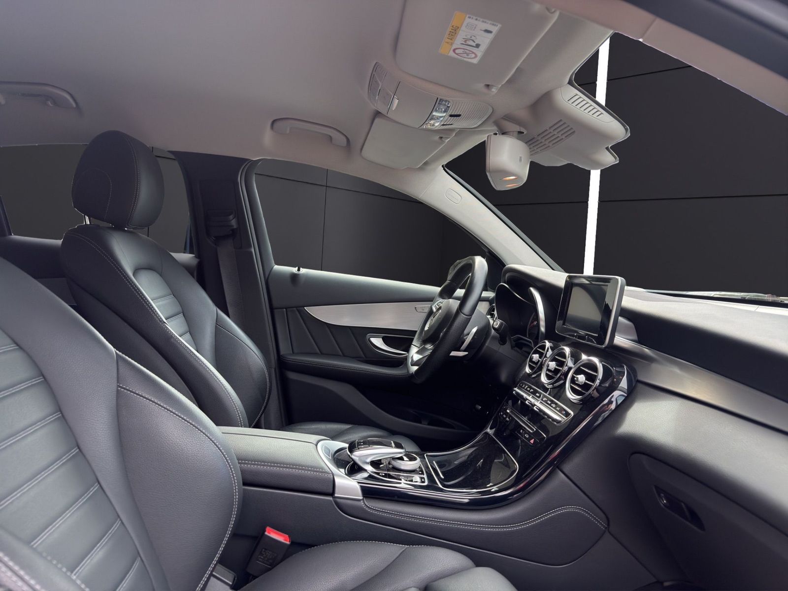 Mercedes-Benz GLC 300 4Matic AMG-Line 12 Monate foto 15