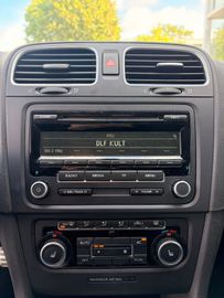 Volkswagen Golf - 12