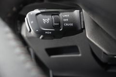 Fahrzeugabbildung Peugeot 5008 1.2T ACTIVE PACK 7-SITZ NAVI/LED/KAMERA/DAB