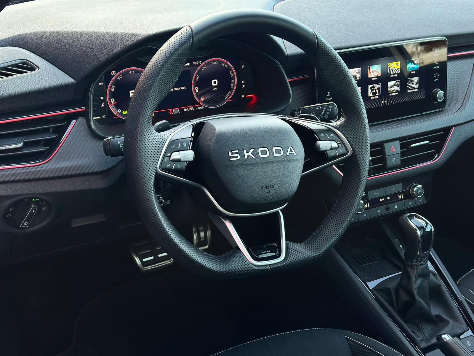 SKODA Kamiq 1.5TSI MONTE CARLO* LED#SHZ#LH#FH#KEYL#AHK - Image 26