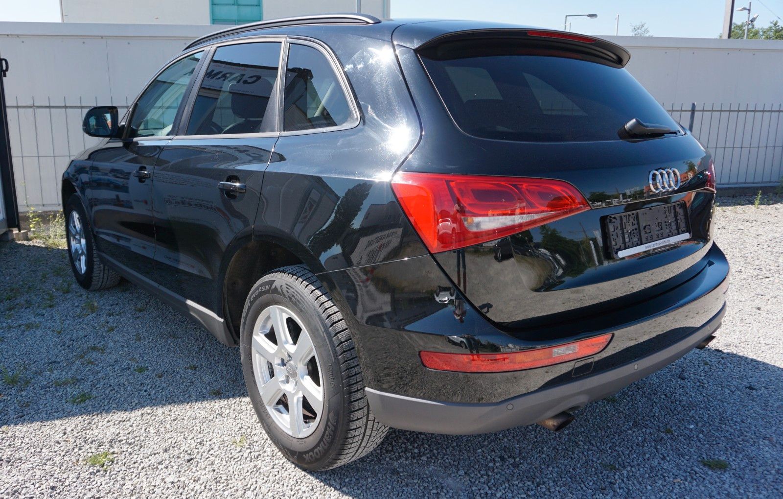 Fahrzeugabbildung Audi Q5 2.0 TFSI  quattro, Leder, SHZ, 8 fach bereift