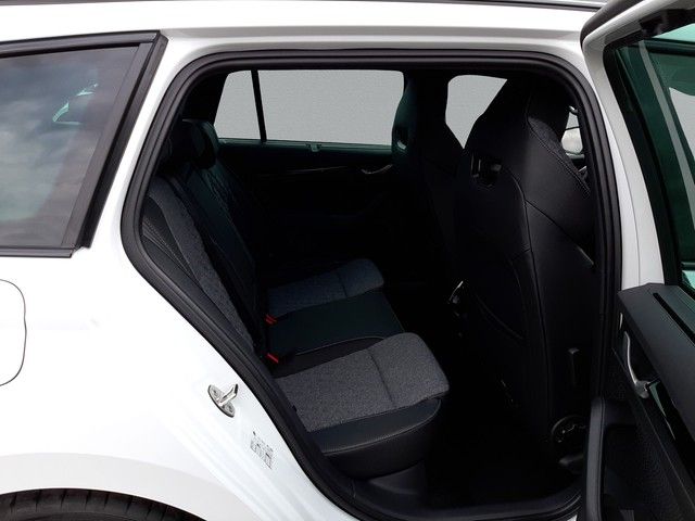Fahrzeugabbildung Skoda Octavia Combi Sportline 2.0TDI DSG AHK LED ACC