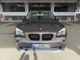 BMW X1 xDrive20i - Allrad*AHK*PDC*Klima*Sitzhzg*BiXe - BMW X1: Braun