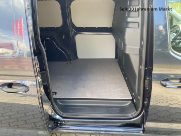 Volkswagen Caddy Maxi - 11