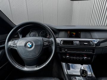 BMW 520 - 12