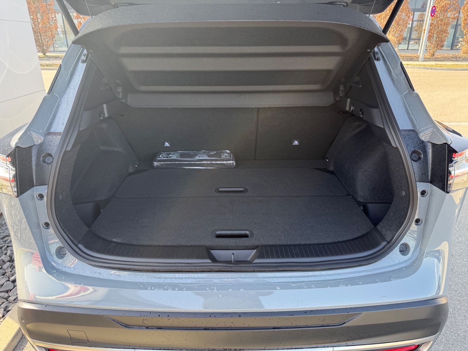 Fahrzeugabbildung Nissan Qashqai N-Connecta MHEV - Navi, 360°, Winter-P.