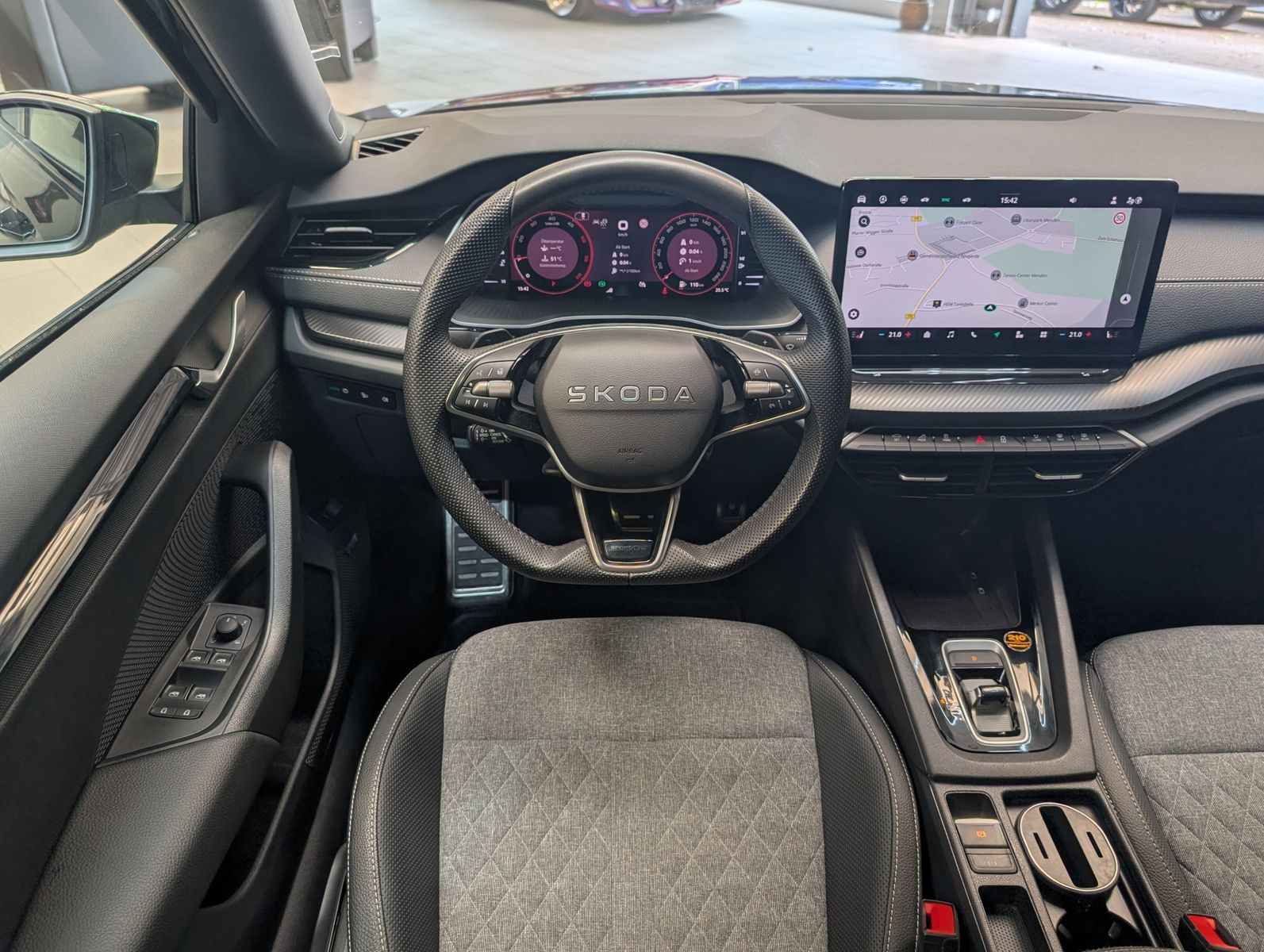 Fahrzeugabbildung SKODA Octavia 2.0 TDI Sportline Matrix Canton AHK 5J.G