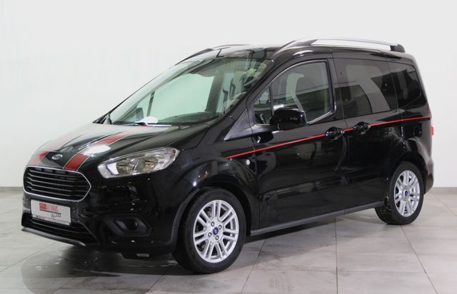 Ford Tourneo Courier Titanium/AHK/ Alu/ Sitzh./50tkm