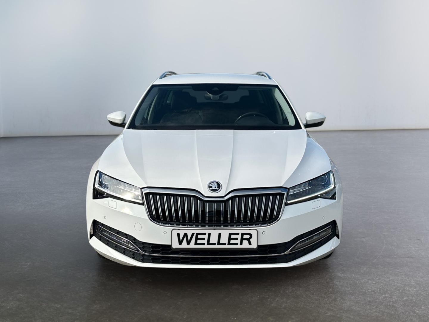 Skoda Superb Combi 1.5 TSI Style *LED*Virtual*ACC*AHK*, миниатюра 2
