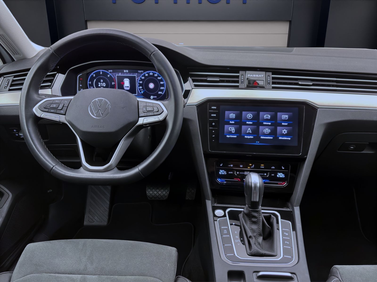 Volkswagen Passat Variant - Bild 13