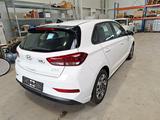 Hyundai i30 Style Kamera/LED/Navi 10,25°/Virtual - Hyundai i30 Gebrauchtwagen in Hannover