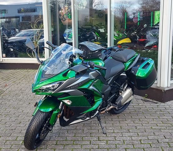 Kawasaki Z1000SX #  viel Zubehör #Koffer # top Zustand!