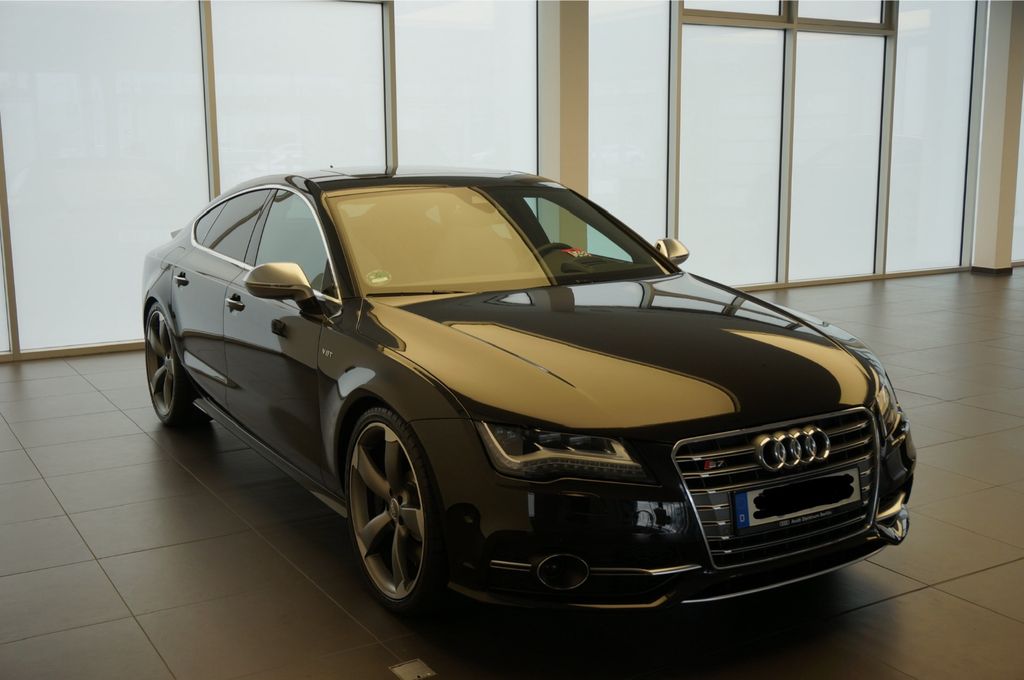 Audi S7