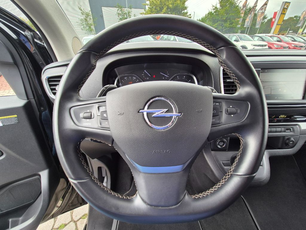 Fahrzeugabbildung Opel Zafira Life Tourer L 2.0D Aut.+Leder+Standh+Kame