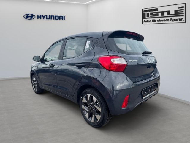 Fahrzeugabbildung Hyundai i10 FL (MJ24) 1.0 Benzin M/T Trend Komfortpaket