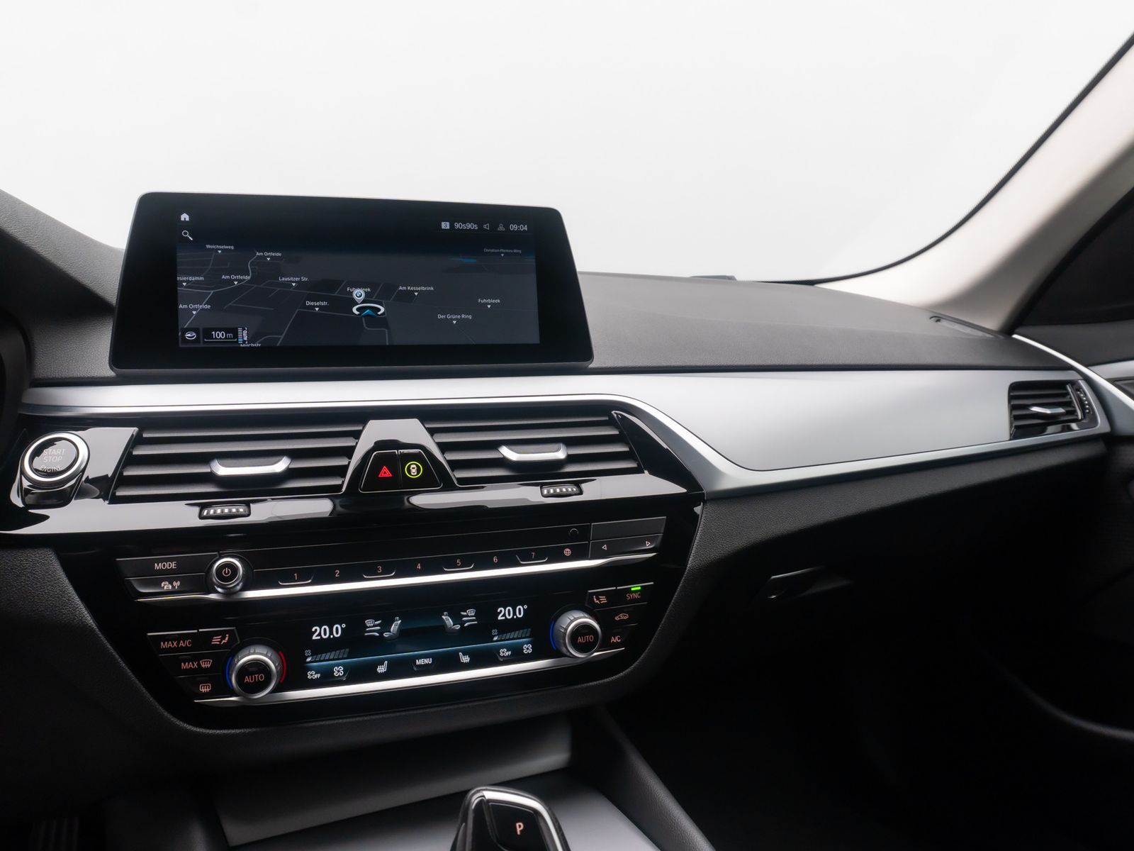 Fahrzeugabbildung BMW 520d Kamera DAB 4xKlima Alarm GeschwindigReg