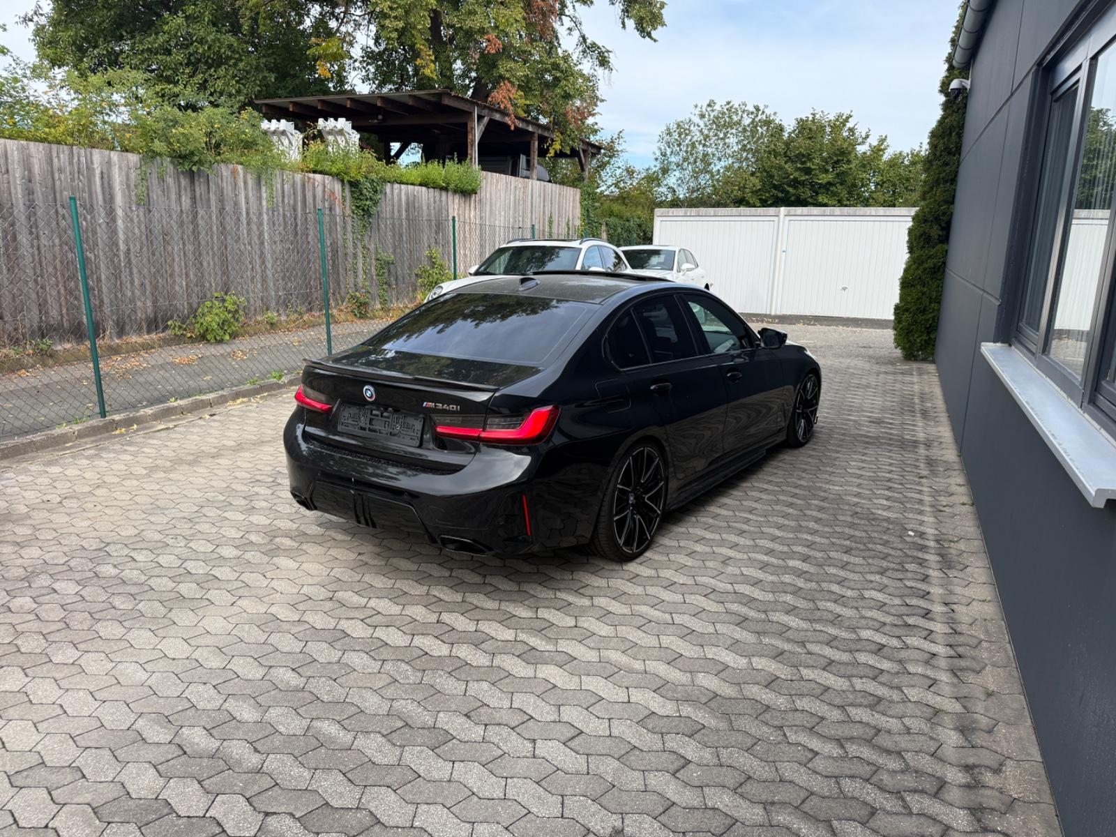 BMW M340i///M-Sport*Harman Kardon*360*CS Look