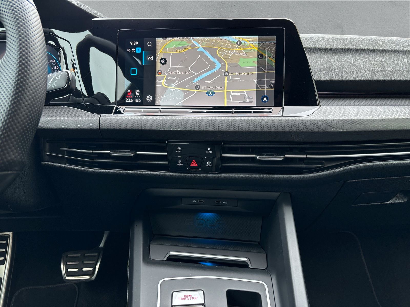 Fahrzeugabbildung Volkswagen Golf GTE 1.4 eHybrid DSG AHK RFK App-Connect