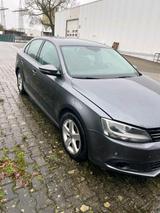 Volkswagen VW Jetta 1.6 TDI - Volkswagen Jetta aus 2012: TDI
