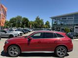 Mercedes-Benz GLC 300 d AMG/PANORAMA/4-MATIC/NAVI/MBUX/1.HAND - Mercedes-Benz: Rot