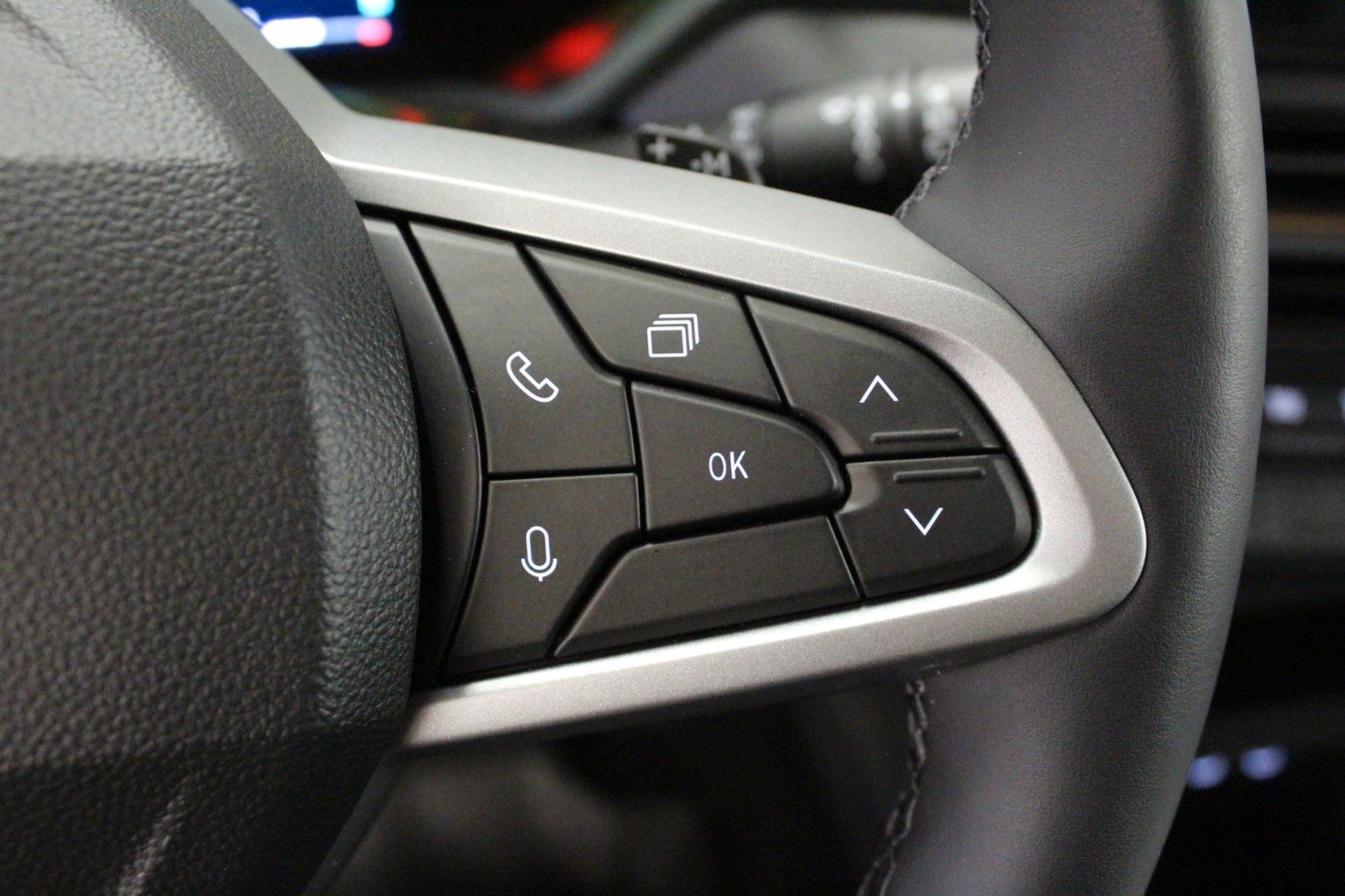 Fahrzeugabbildung Dacia Duster hybrid-G 150 4x4 Extreme MY26