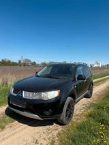 Mitsubishi Outlander 2.4/ AWD /7Sitzer/AHK... - gebrauchte Mitsubishi Outlander aus dem Jahr 2008