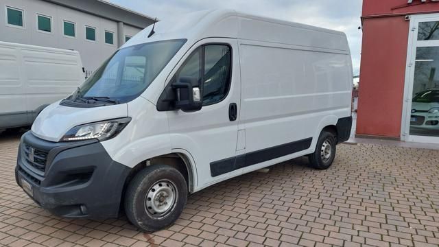 Fiat FIAT Ducato 35 MOD 4 2.2 Mjt 140CV PM-TA Az.Ital imagem 3