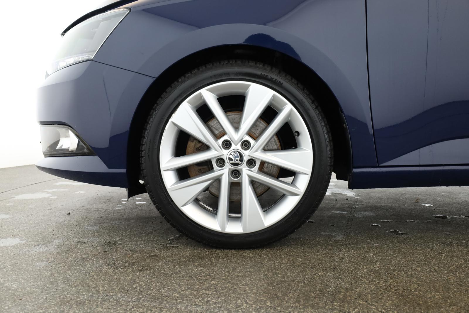 Skoda Fabia 1.0 TSI DSG Style Klima DAB SHZ ACC PDC 17