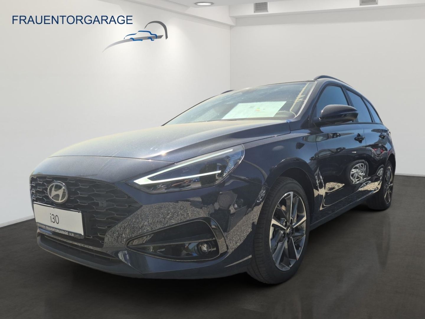 Fahrzeugabbildung Hyundai i30 cw Advantage Mild-Hybrid El. Panodach Navi D